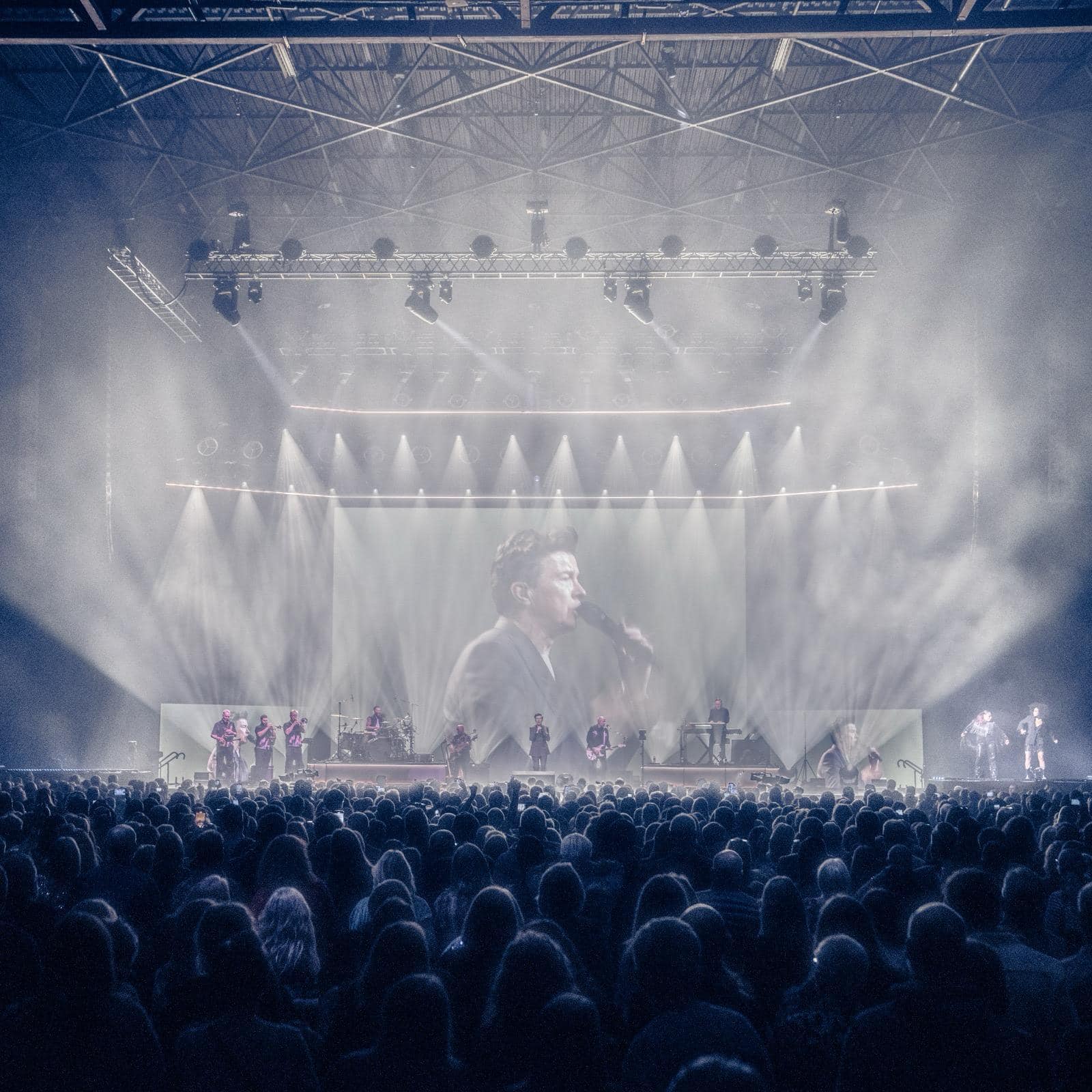 Rick Astley Tour - Julian Cox