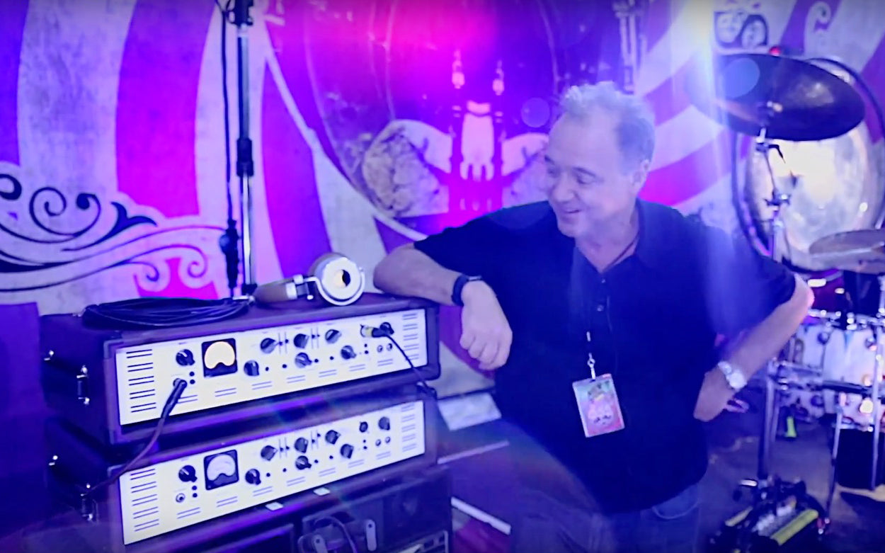 Guy Pratt shows off his new rig at The Roundhouse