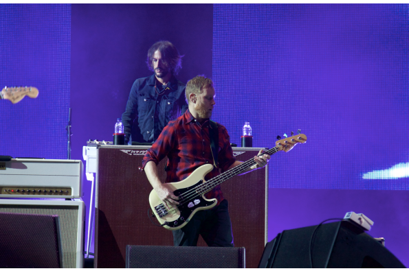 Foo Fighters return