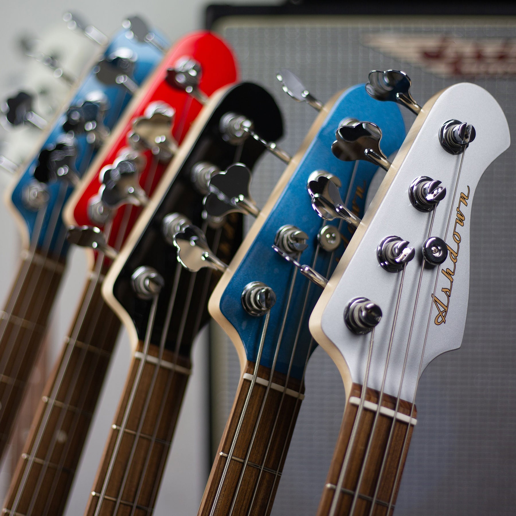 Basses