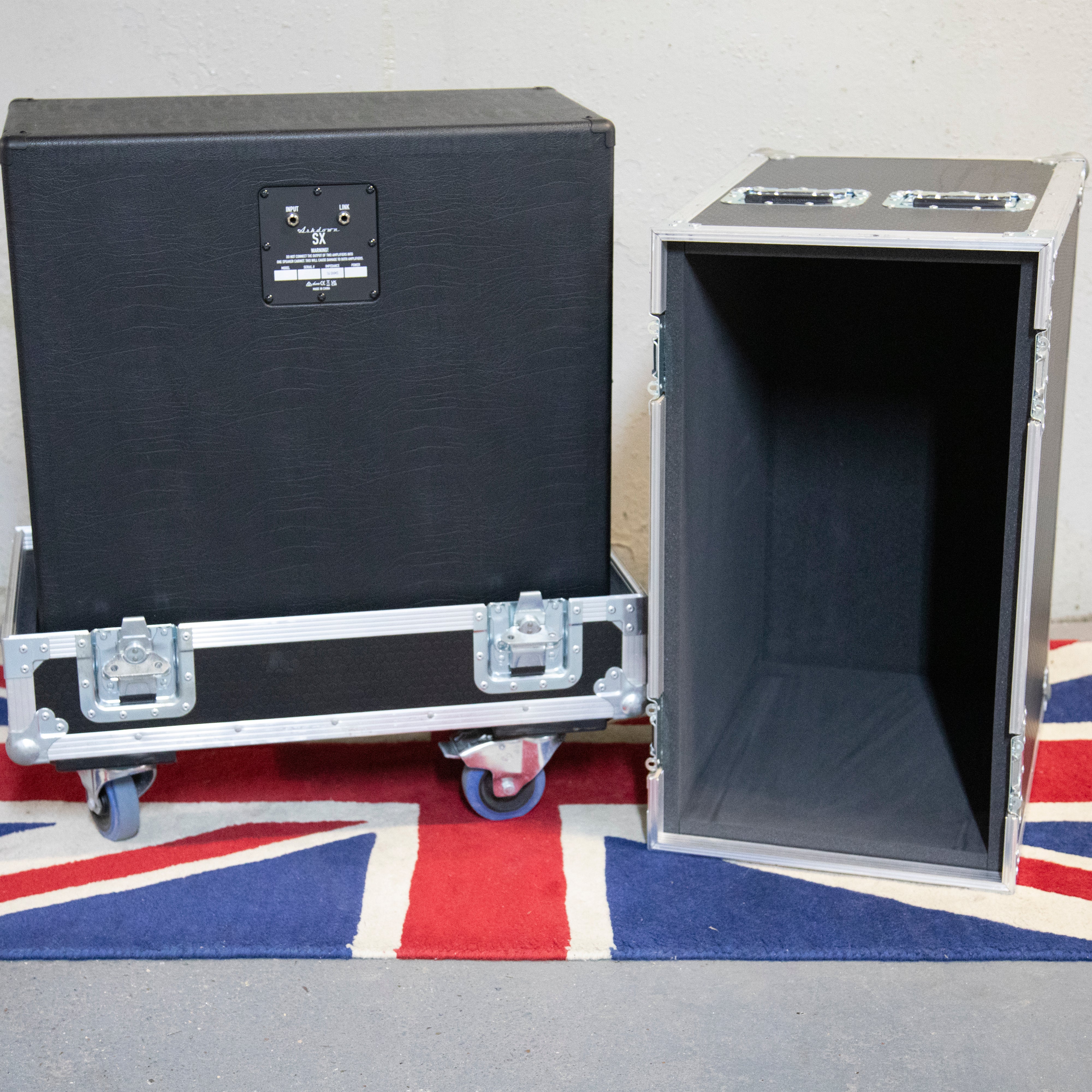 B-STOCK: SX-412 with Flight Case
