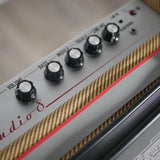 B-STOCK: Tweed Studio-8