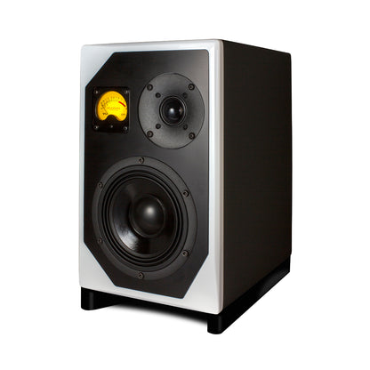 Ashdown nfr 1 reflex studio monitor left right white